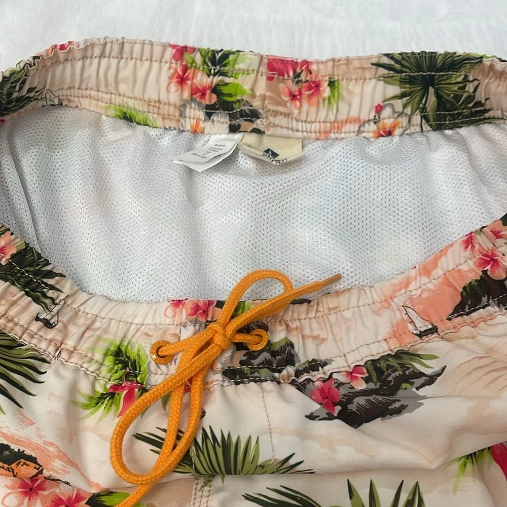 Sperry Cream Board Shorts with Tropical Print MENS SIZE L